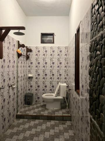 R5 Keramba Inn 부킷 라왕 외부 사진