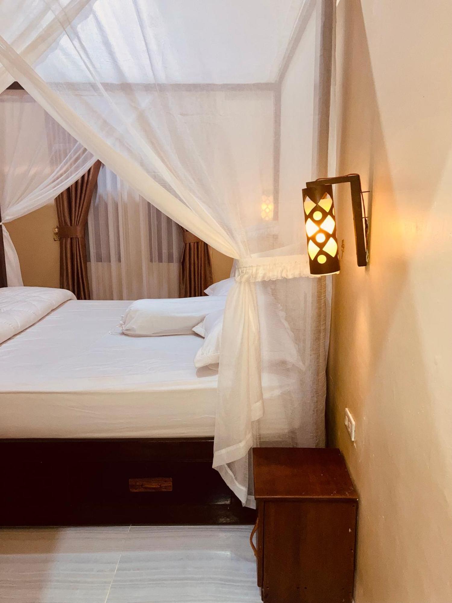 R5 Keramba Inn 부킷 라왕 외부 사진